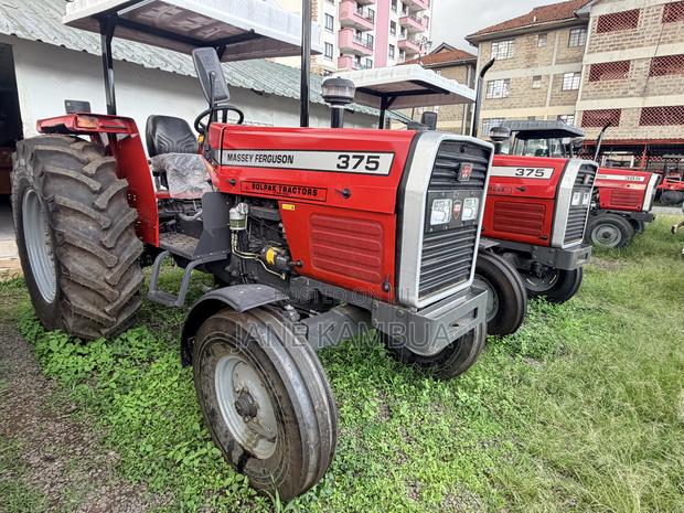 Tractor Mf 375 2wd 75hp 2026model - thumbnail 3