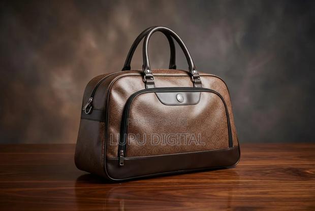 *Large Travel Duffel Bag*
Dimensions 60*40*21cm.