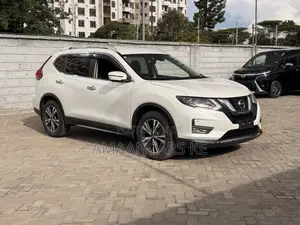 Nissan X-Trail 2.0 Petrol AWD 2018 White