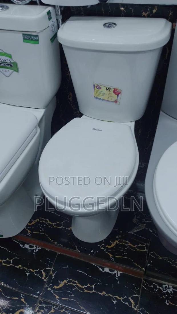 Orient Cross Couple Halfset Toilet