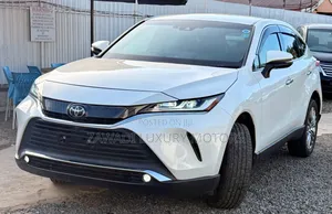 Toyota Harrier 2.0 2020 Pearl