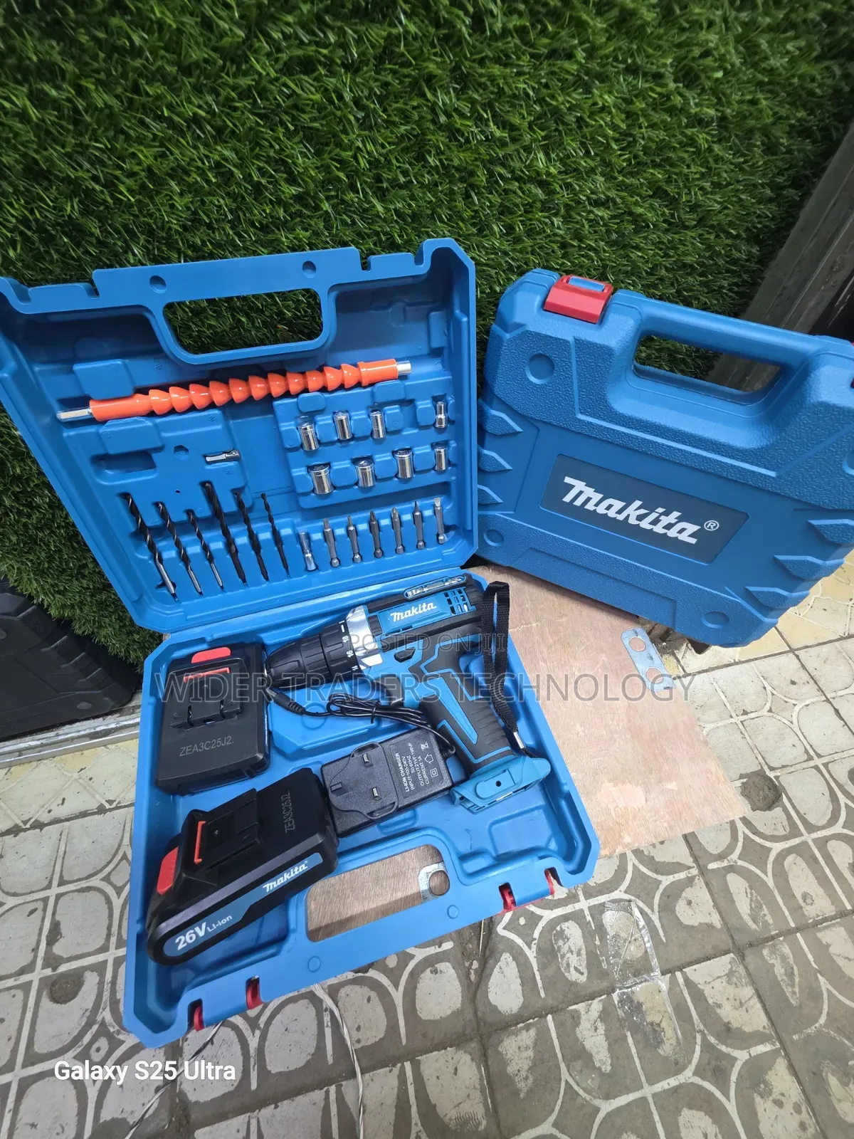 Makita 26v Cordless Drill