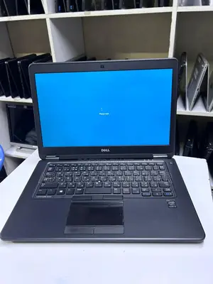 Laptop Dell Latitude 7450 4GB Intel Core i5 HDD 500GB
