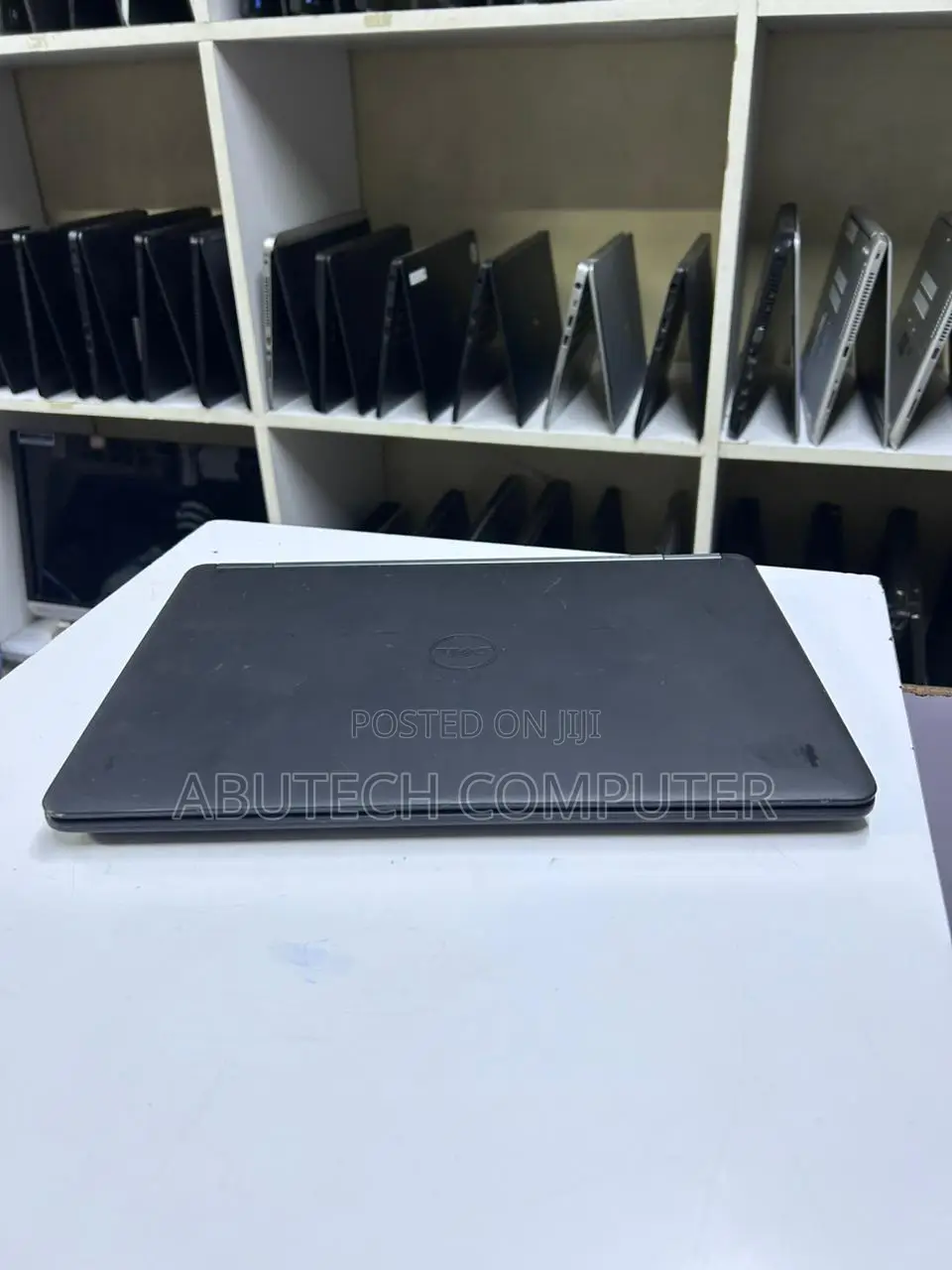 Laptop Dell Latitude 7450 4GB Intel Core i5 HDD 500GB