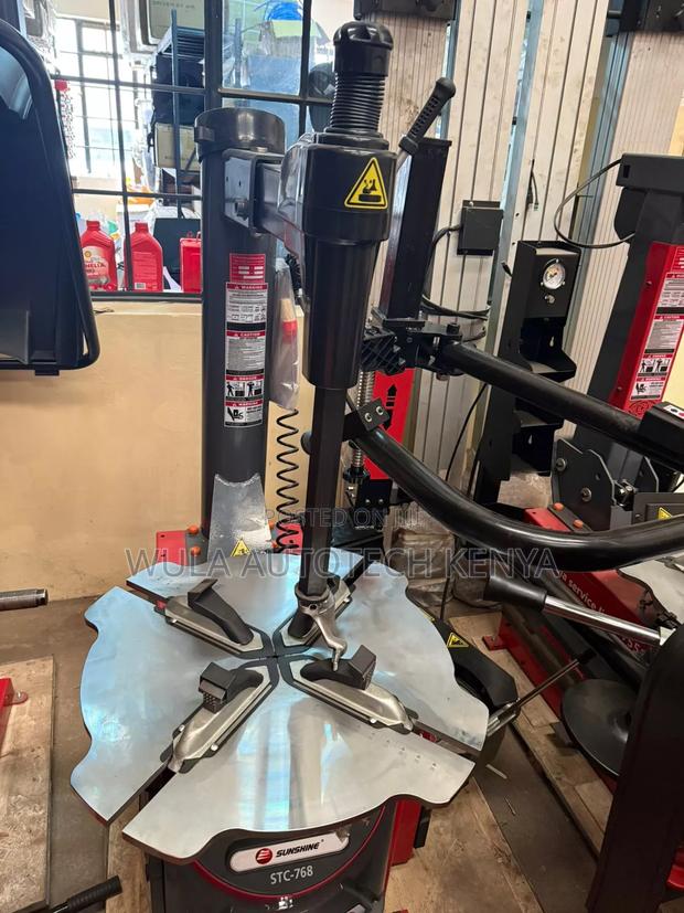 Heavy Duty Tyre Changer STC 768r With Assist Arms Sunshine