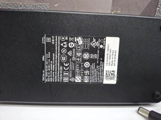 Ex Uk Dell Adapter 240 Watts Original for Alienware Area-51 M17x - thumbnail 5