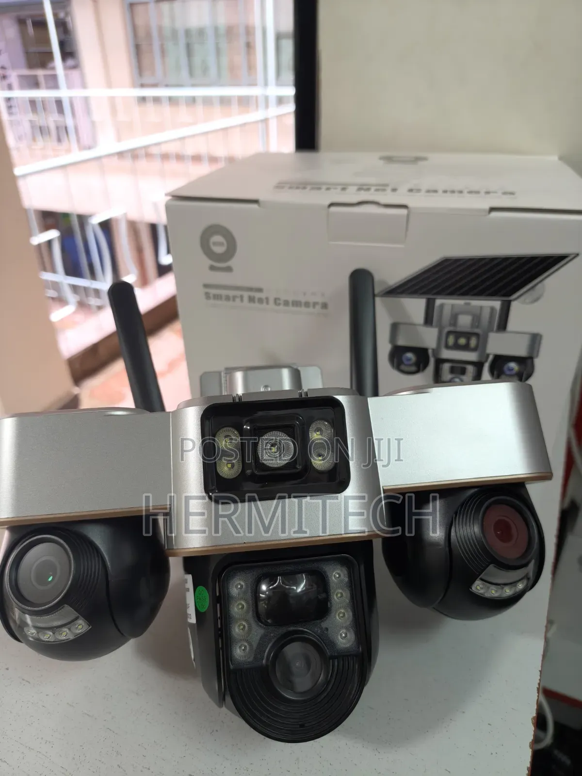 Triple Lens Standard 4g Smart Solar Powered CCTV Camera Outdoor CCTV