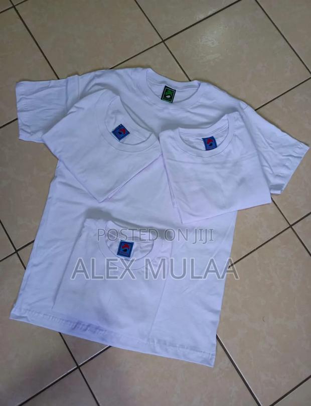 Round Neck T-Shirts - thumbnail 3