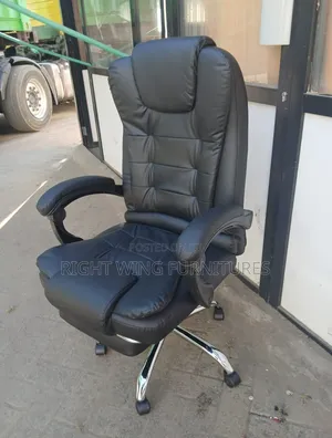 Model C-3 Footrest Office Chair