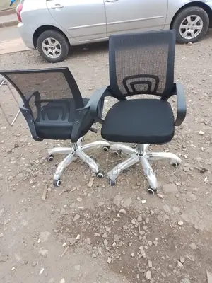 Black Mesh Office Chair D
