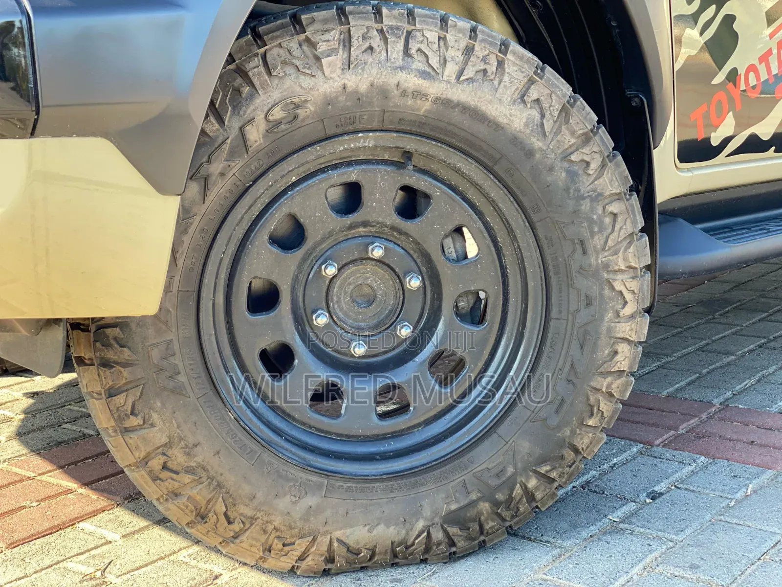 Toyota Hilux 2017 Beige