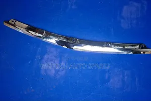 Premio 265 Bonnet Chrome
