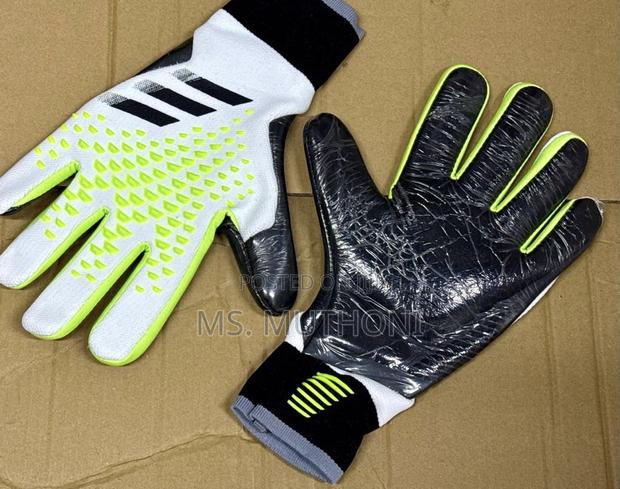 Adidas Predator Gl Pro Hybrid Goalkeeper  Gloves - thumbnail 3