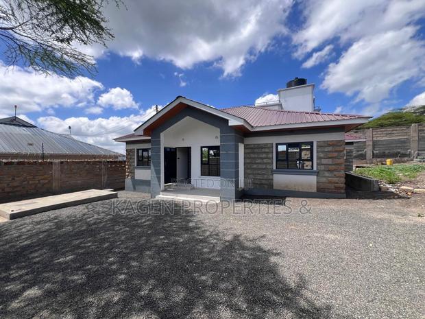 3bdrm Bungalow in Matasia for sale