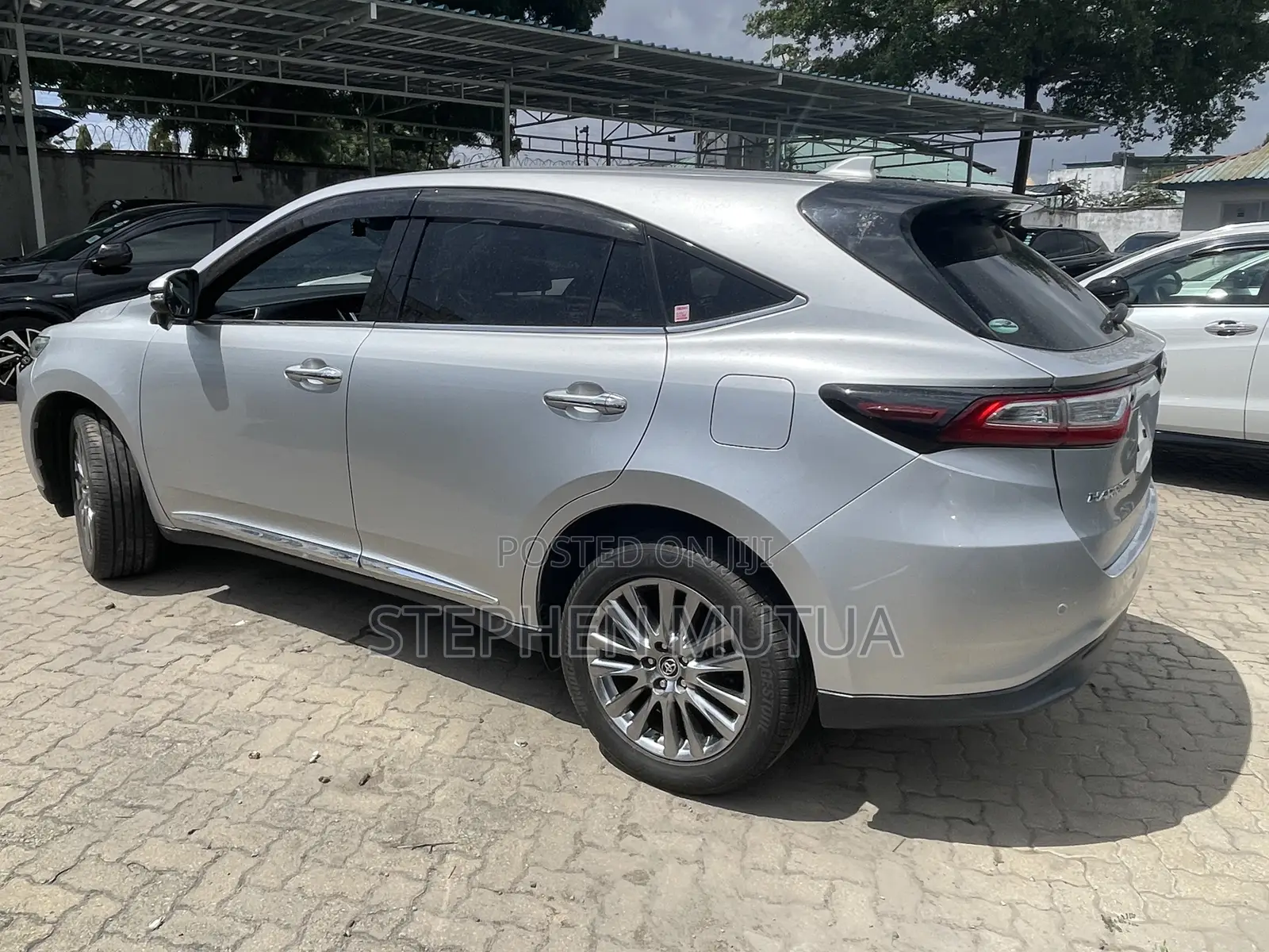 Toyota Harrier 2.0 2019 Silver