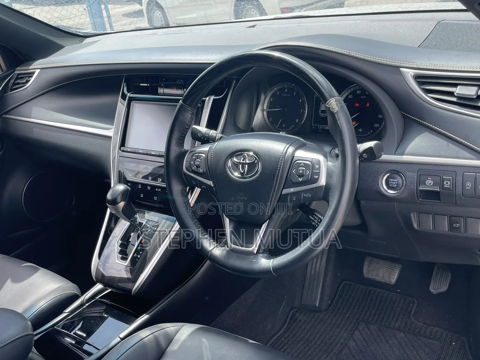 Toyota Harrier 2.0 2019 Silver