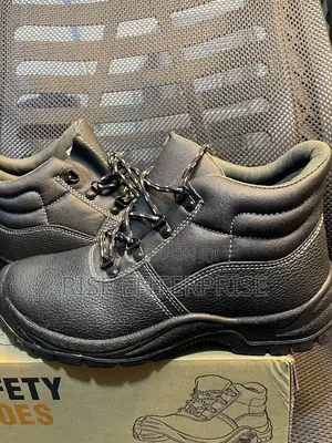 Quality Safety Boots Shoes-Black