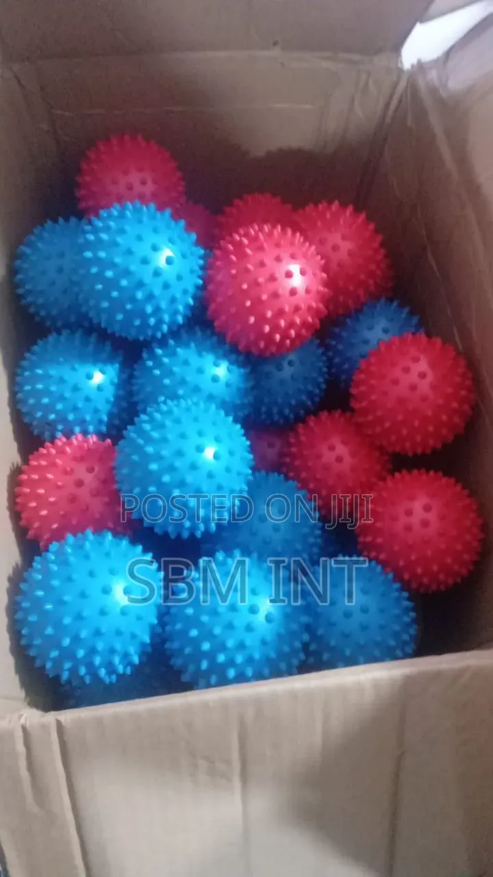 Therapy Squeeze Ball With Spikes