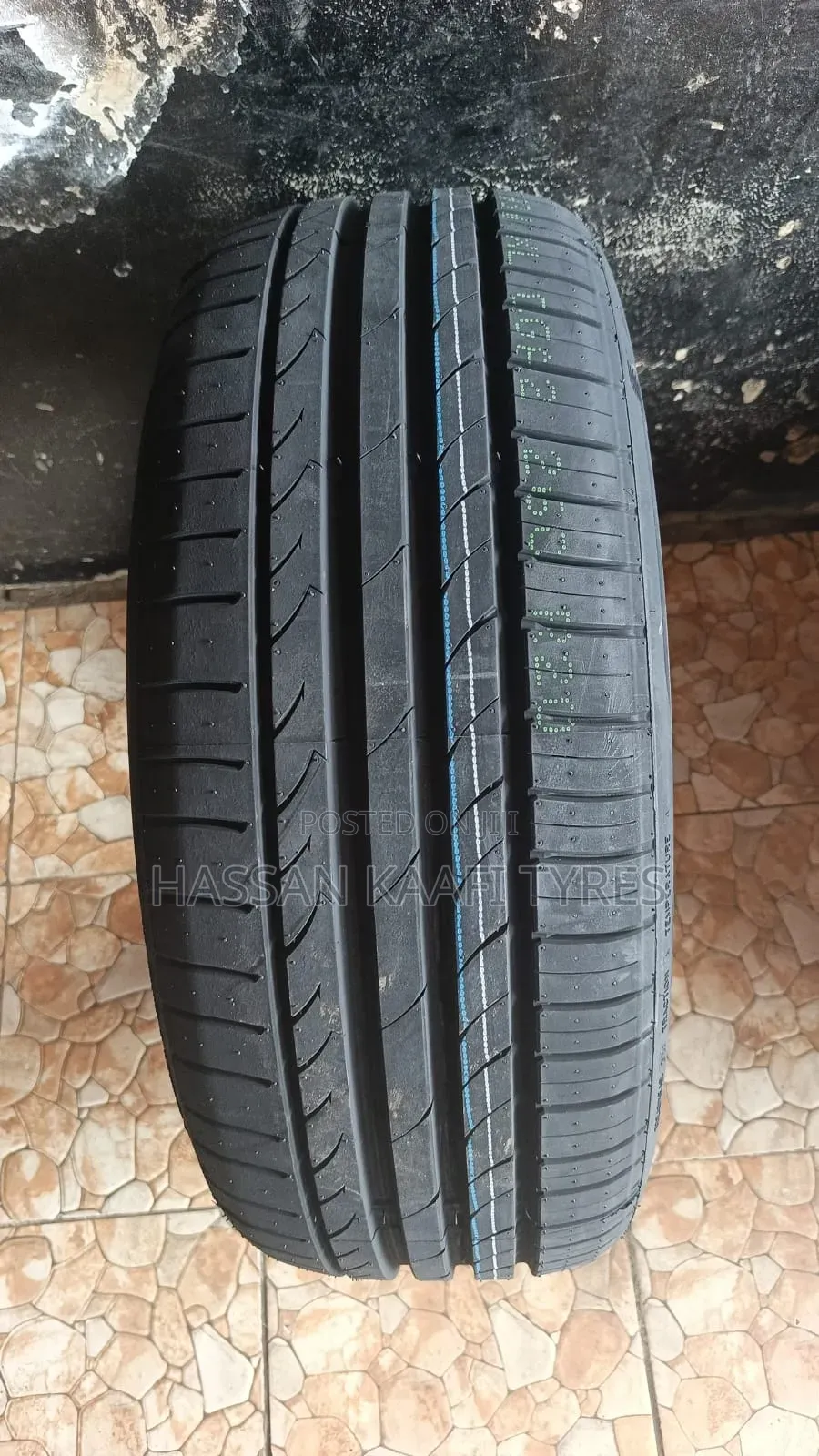 205/50r17 Roadking Tyre