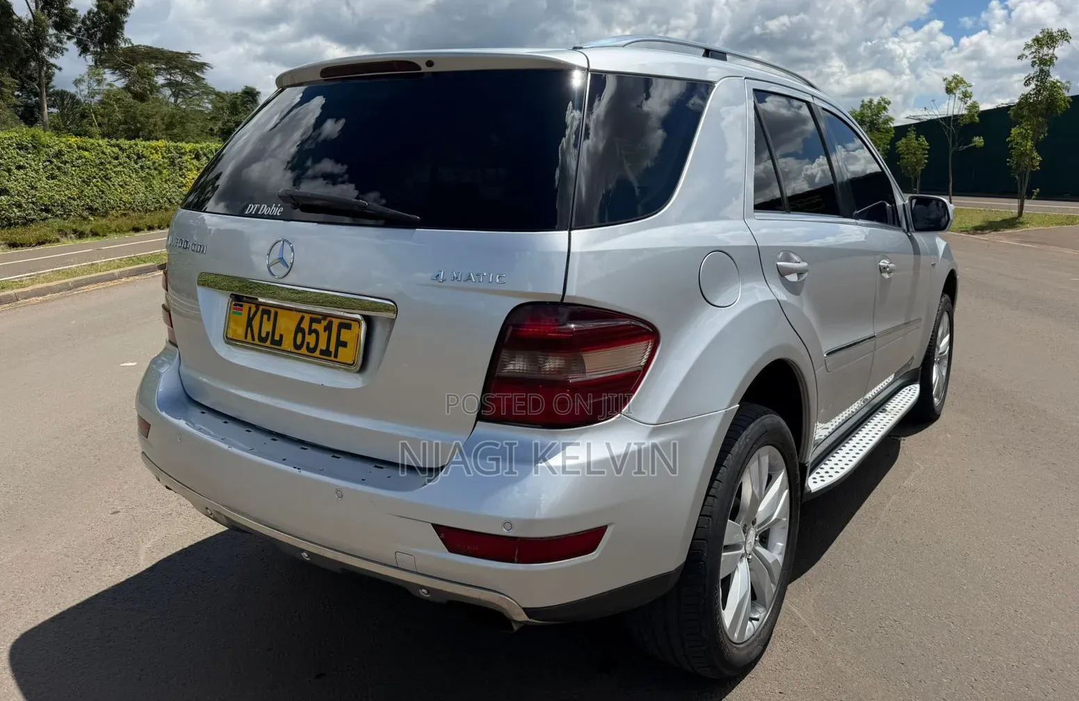 Mercedes-Benz M Class 2010 Silver