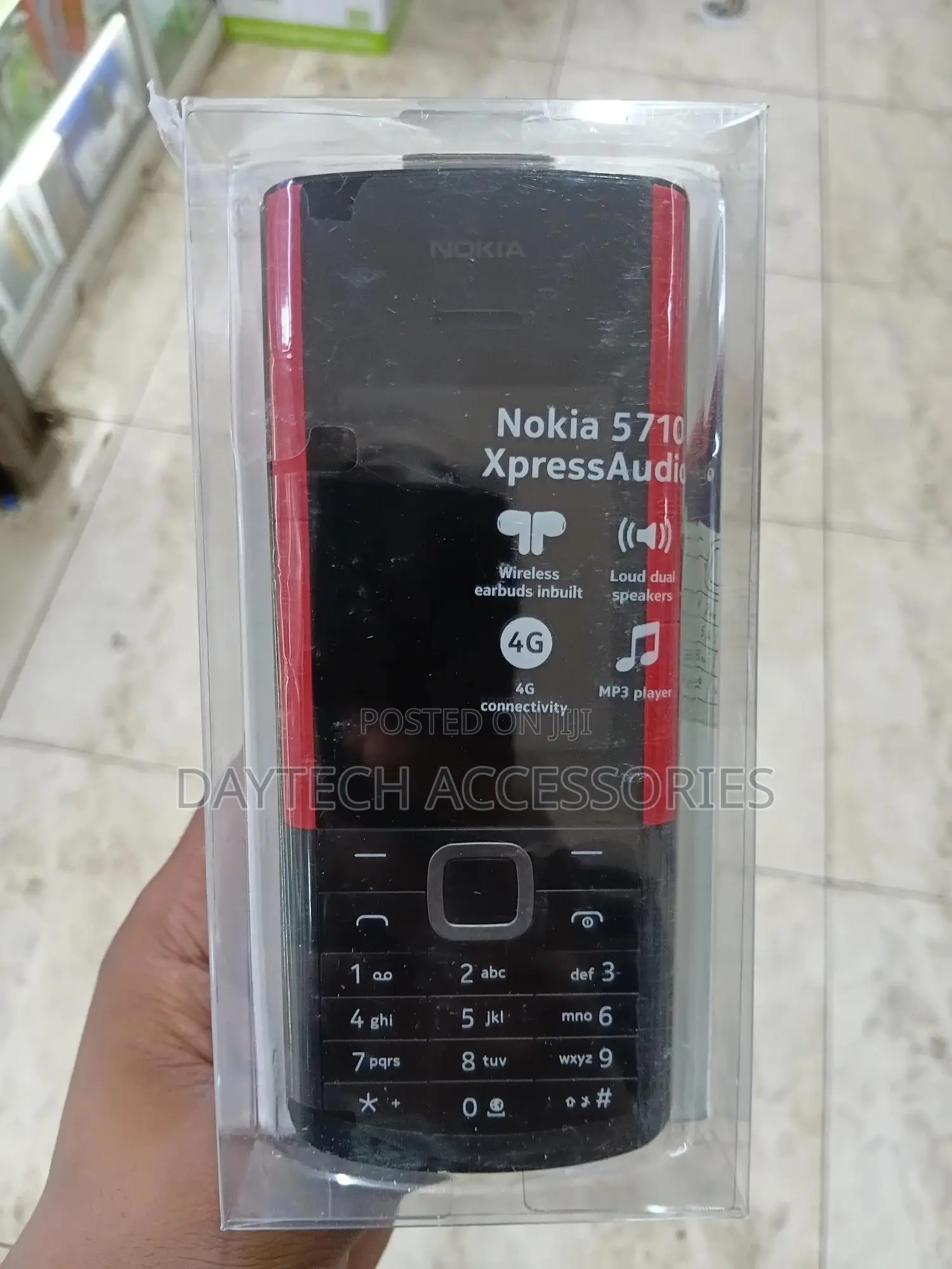 New Nokia 5710 XpressAudio White