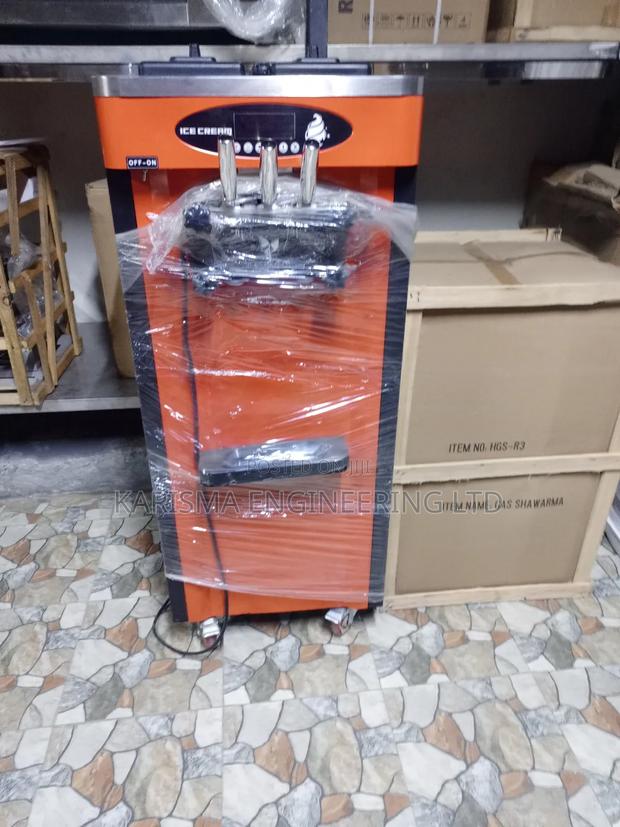 Ice Cream Freezer Machine