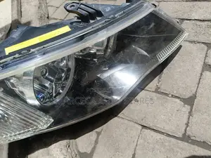 Headlight Outlander Xenon Black Shade