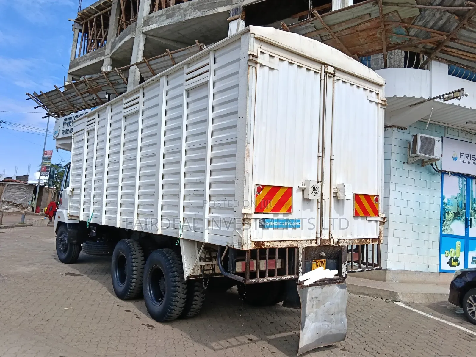 Ashok Leyland 2518 Il 2023 White