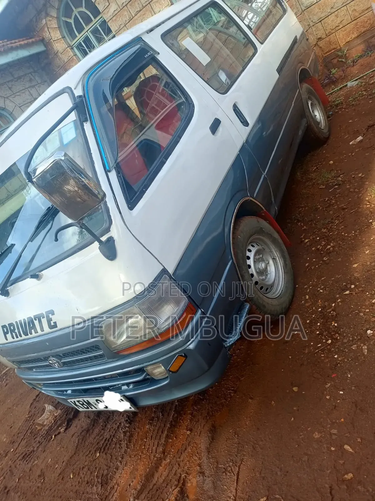Toyota HiAce 2003 White