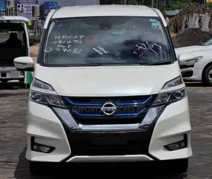 Nissan Serena 2019 White
