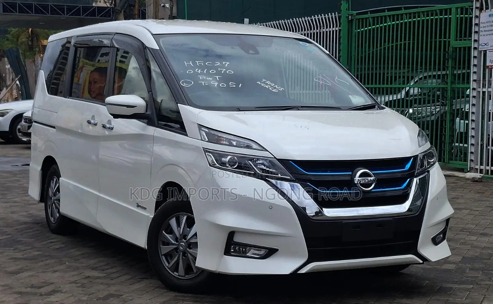 Nissan Serena 2019 White