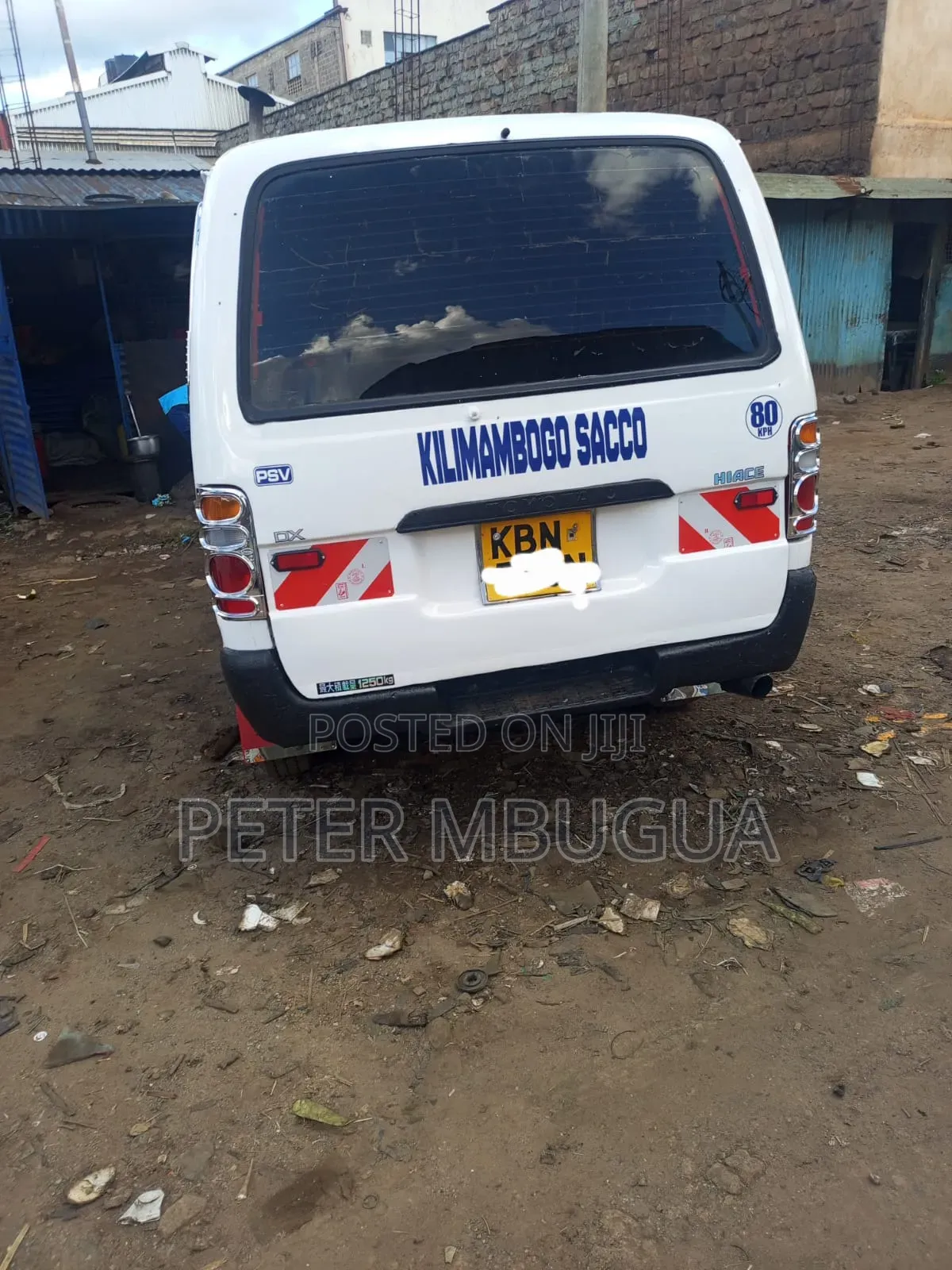 Toyota HiAce 2003 White