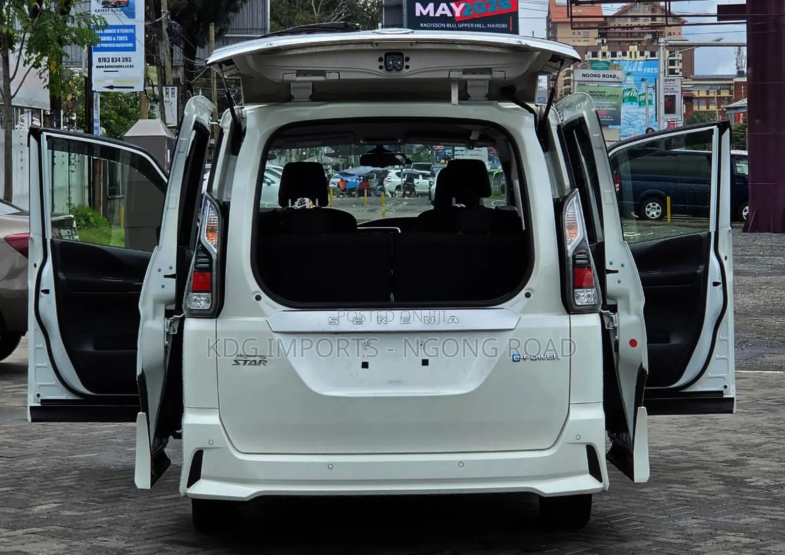 Nissan Serena 2019 White