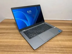 Laptop Dell Latitude 5320 32GB Intel Core i7 SSD 256GB