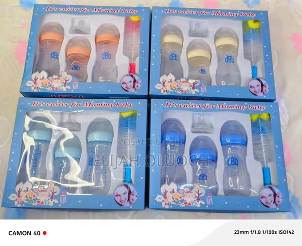 Quality Kids Bottle Feeding Set - thumbnail 2