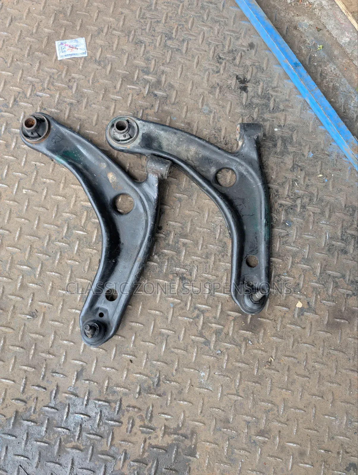 Toyota Fielder Control Arm
