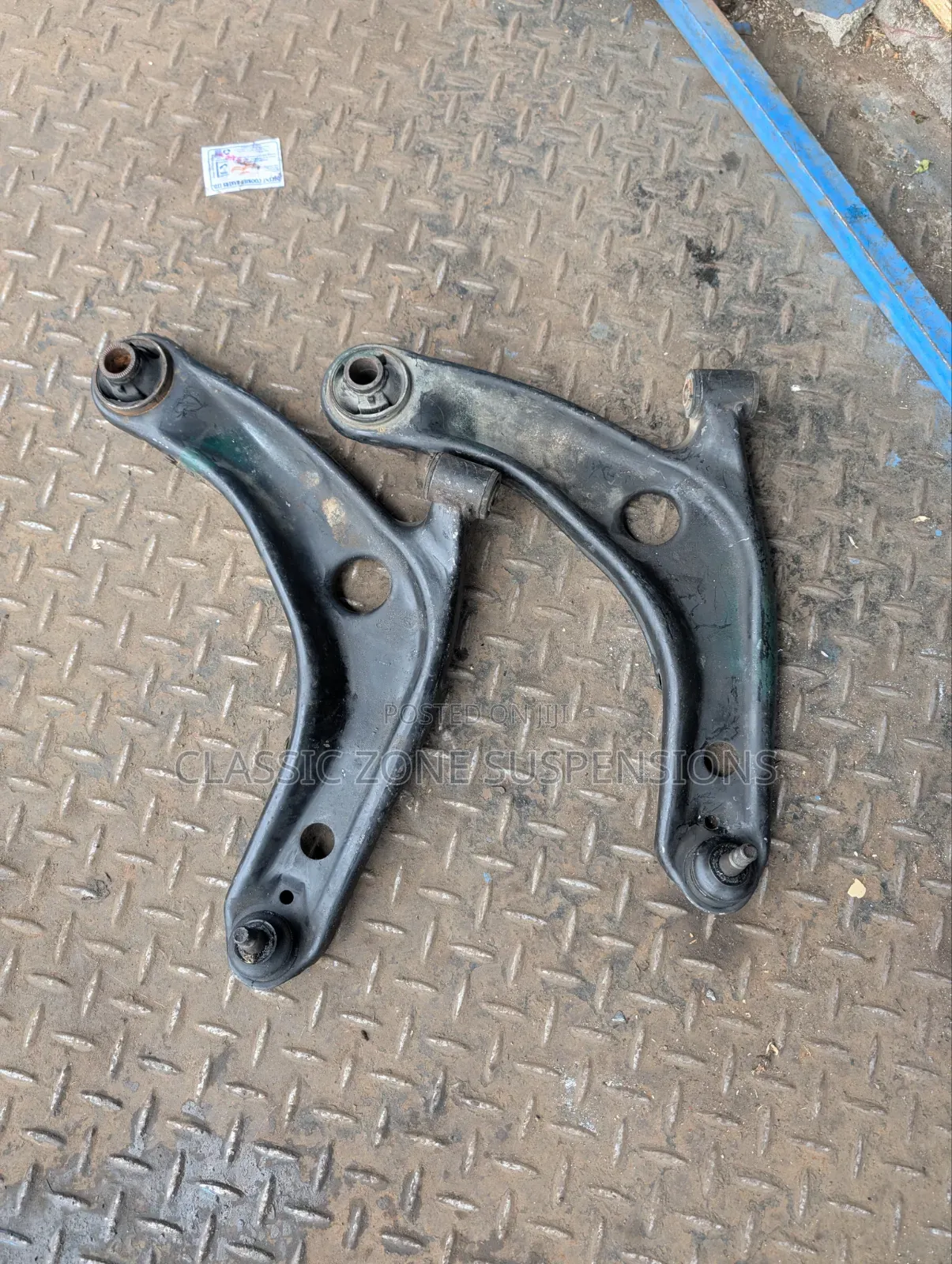 Toyota Fielder Control Arm