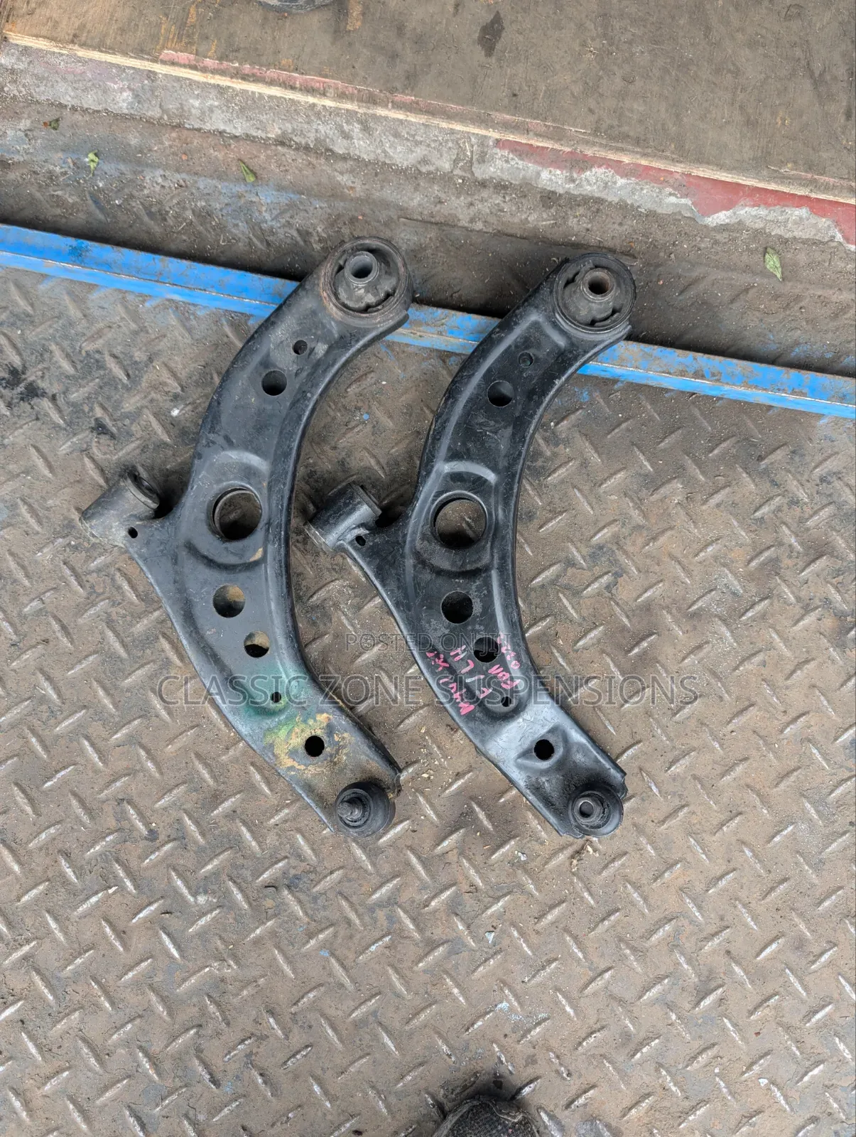Toyota Passo Control Arm
