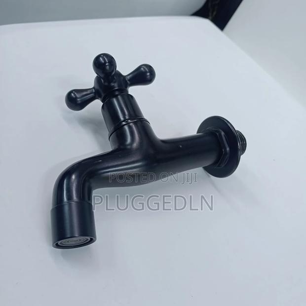 Long Wall Bib Tap Star