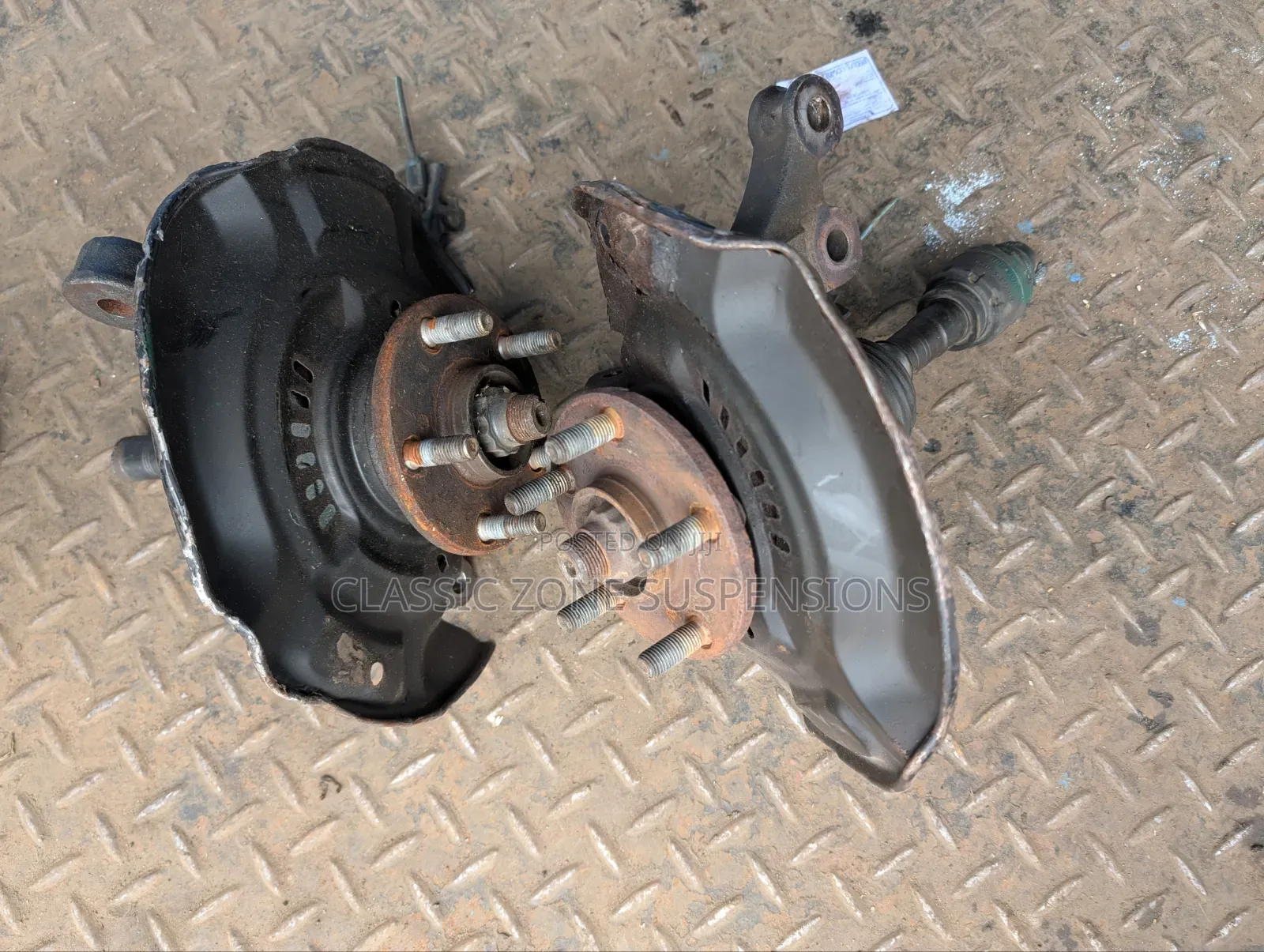 Toyota Ractis Front Hub.
