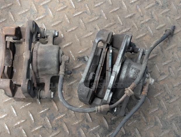 Toyota Fielder Brake Calliper