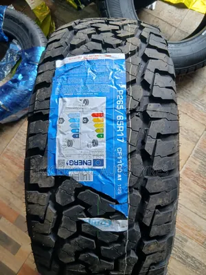 Comforser 265/65r17 Cf1100