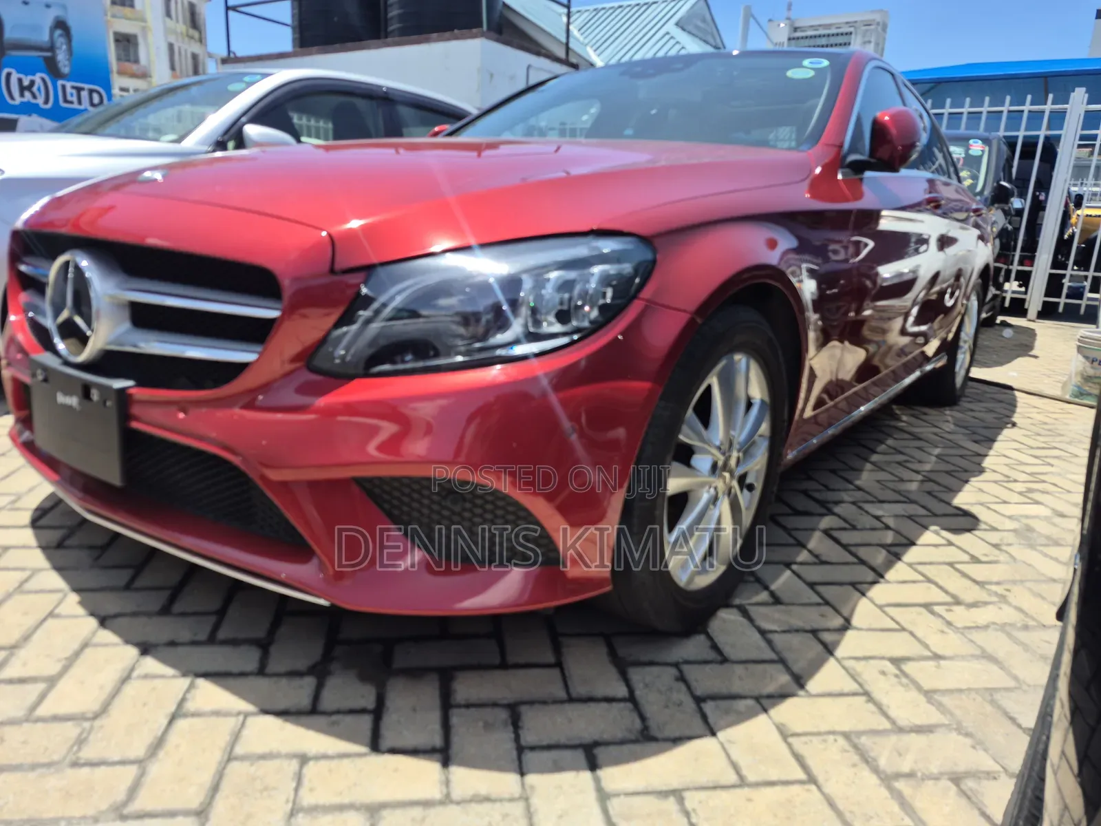 Mercedes-Benz C200 2019 Maroon