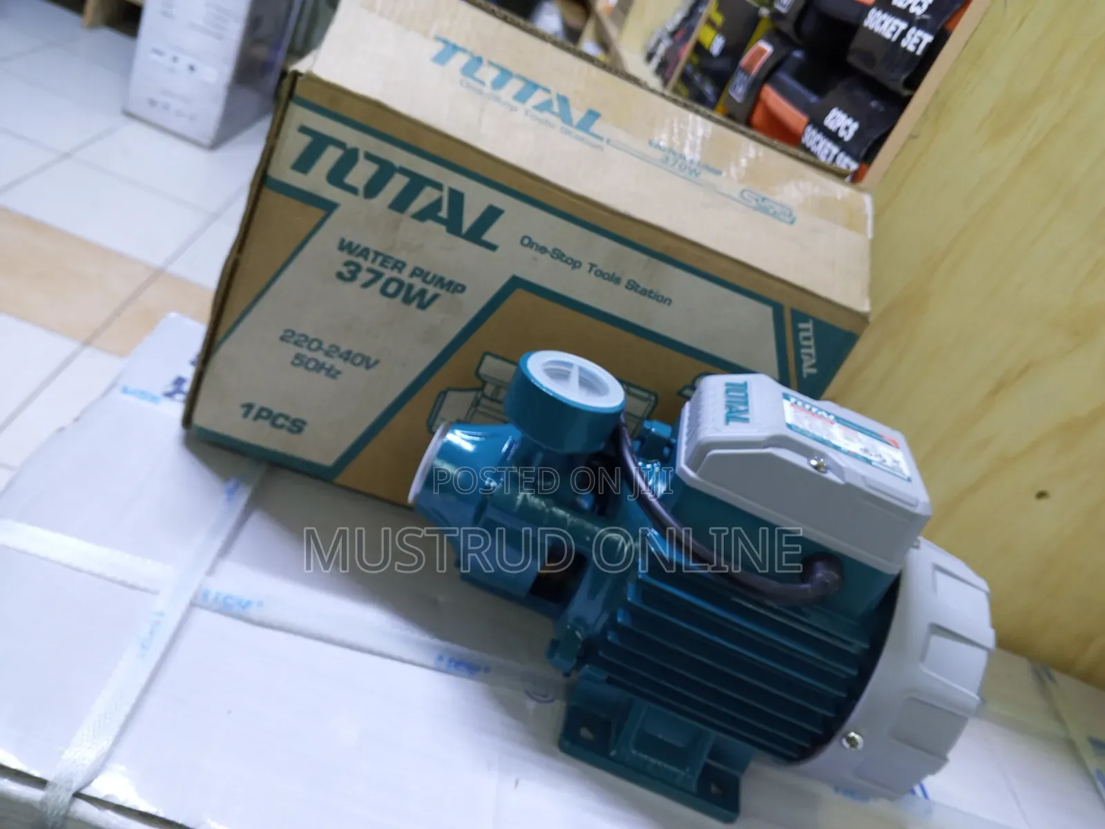 Total 370w Water Pump