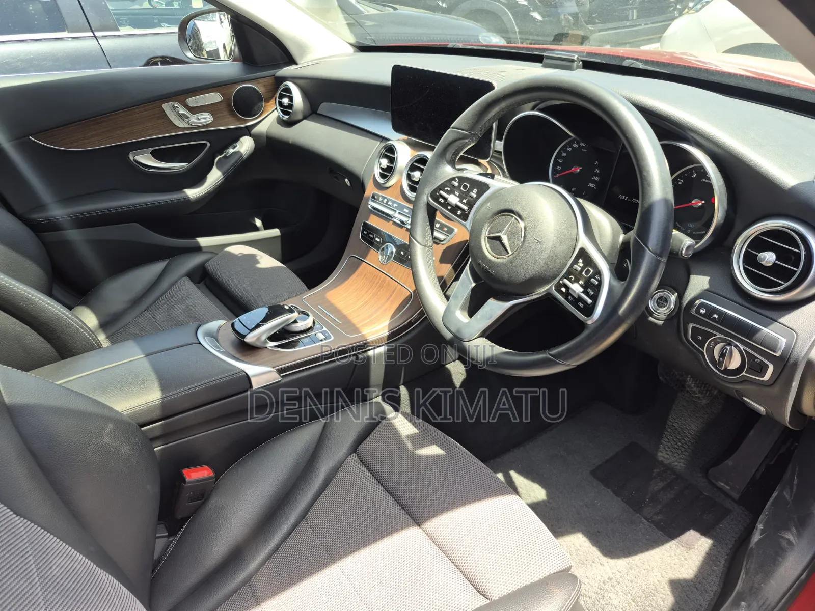 Mercedes-Benz C200 2019 Maroon