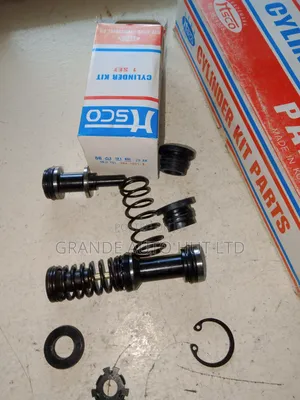 Brake Master Cylinder Kit Hyundai Grace(Hye Sung Brand)