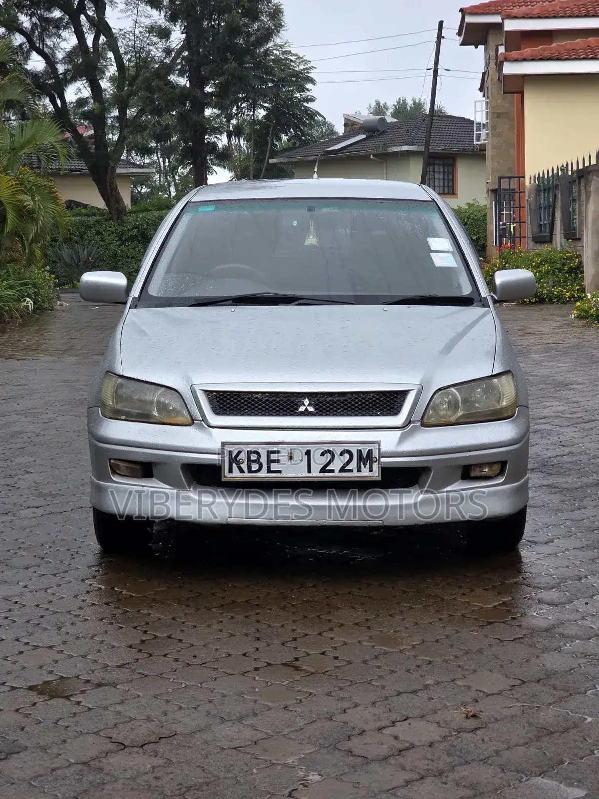 Mitsubishi Lancer 2002 Silver