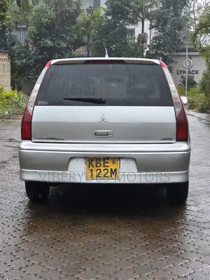 Mitsubishi Lancer 2002 Silver