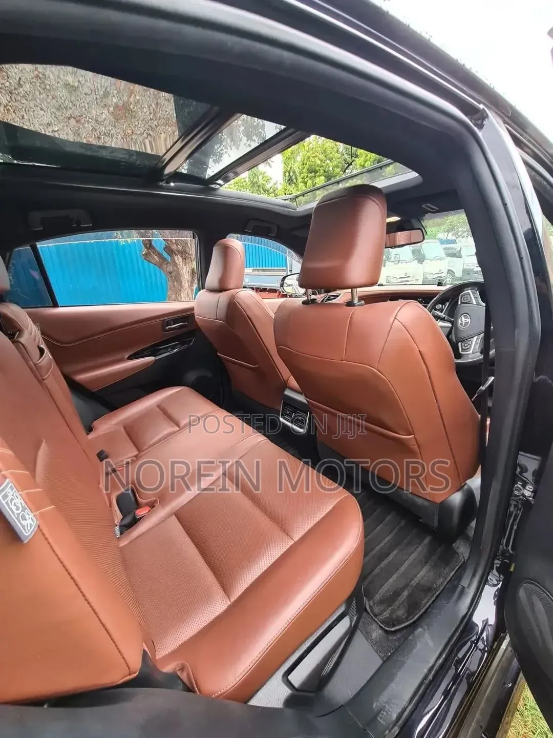 Toyota Harrier 2.5 Hybrid 4WD 2019 Matt Black