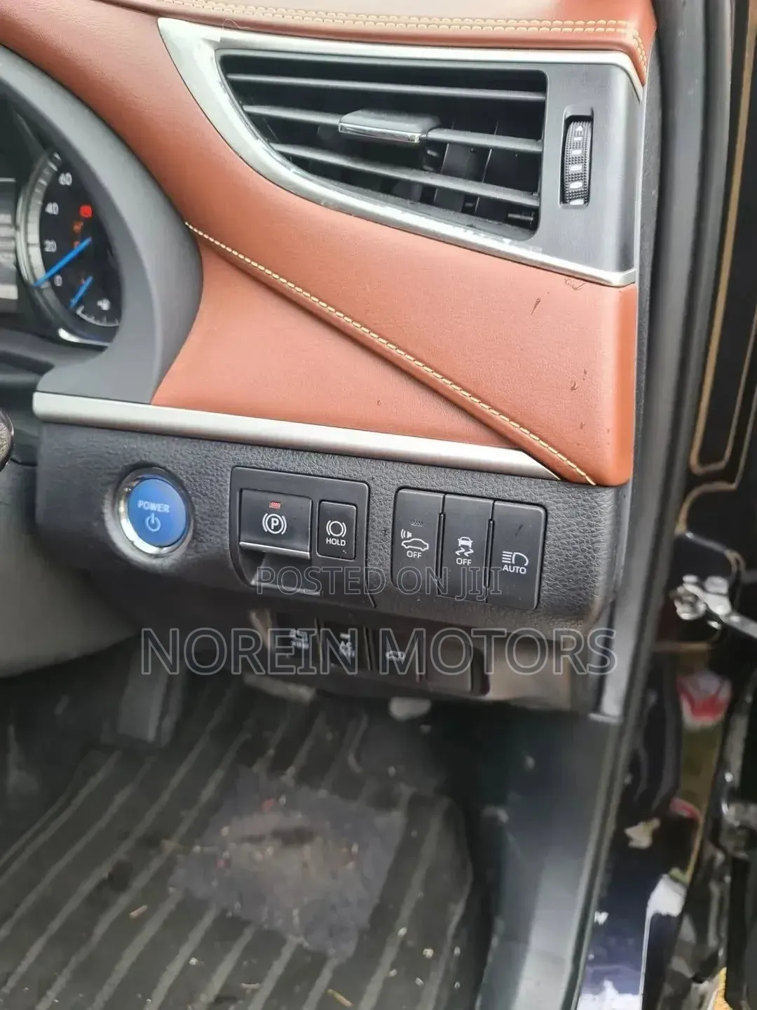 Toyota Harrier 2.5 Hybrid 4WD 2019 Matt Black